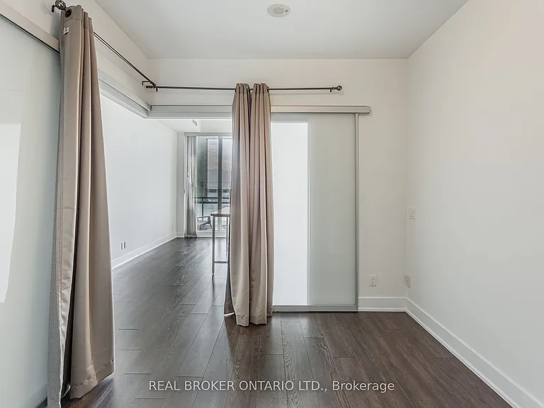 180 Enterprise Blvd #610 — Photo 20