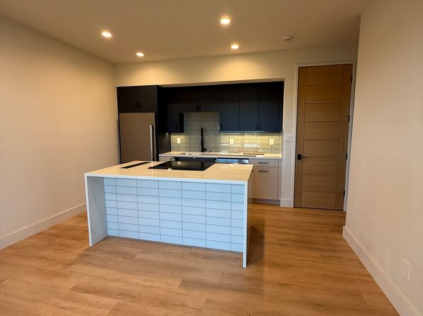 (undisclosed Address)