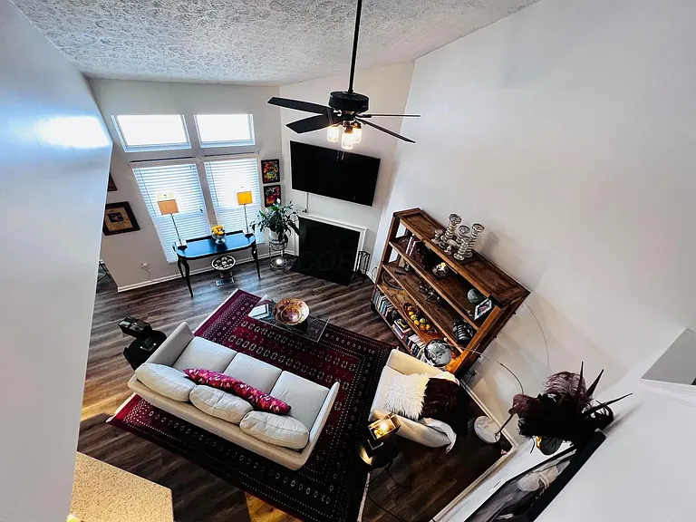 Great Room Vaulted Ceiling