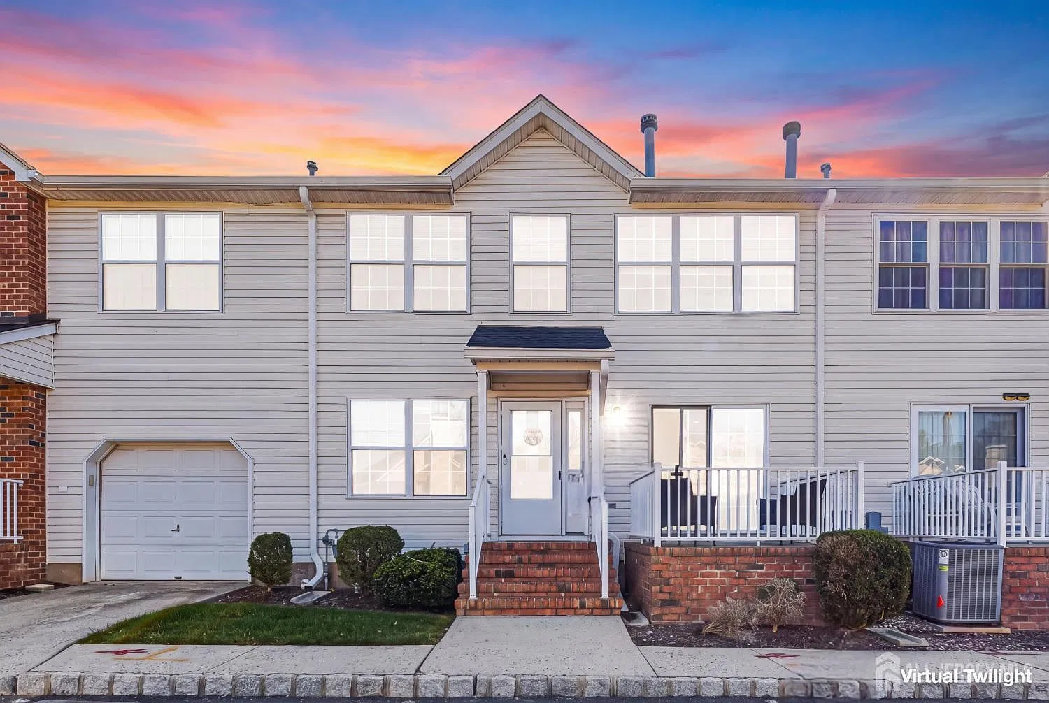 2 bed, 2.5 bath, 1566 sqft, $2,800 — Photo 1
