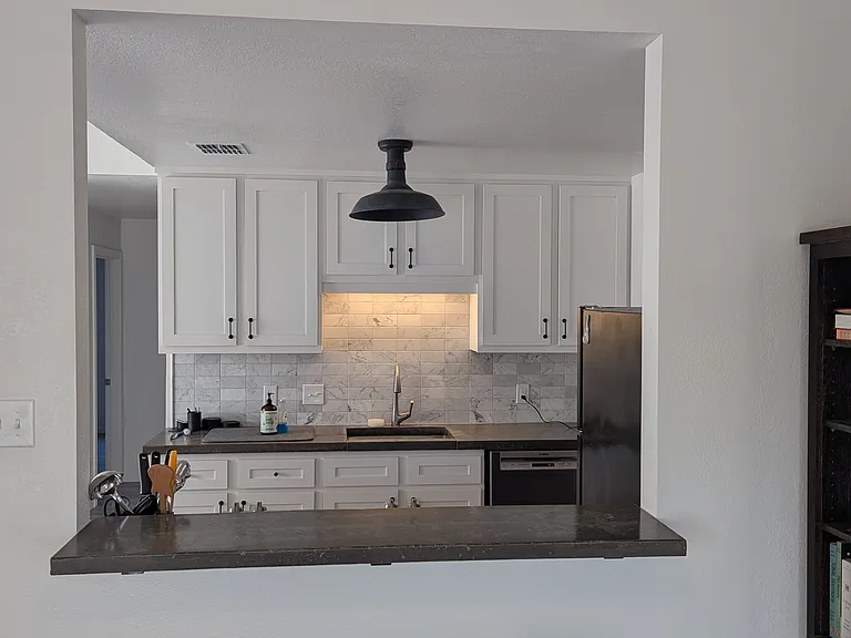 116 Bellair Dr — Photo 21