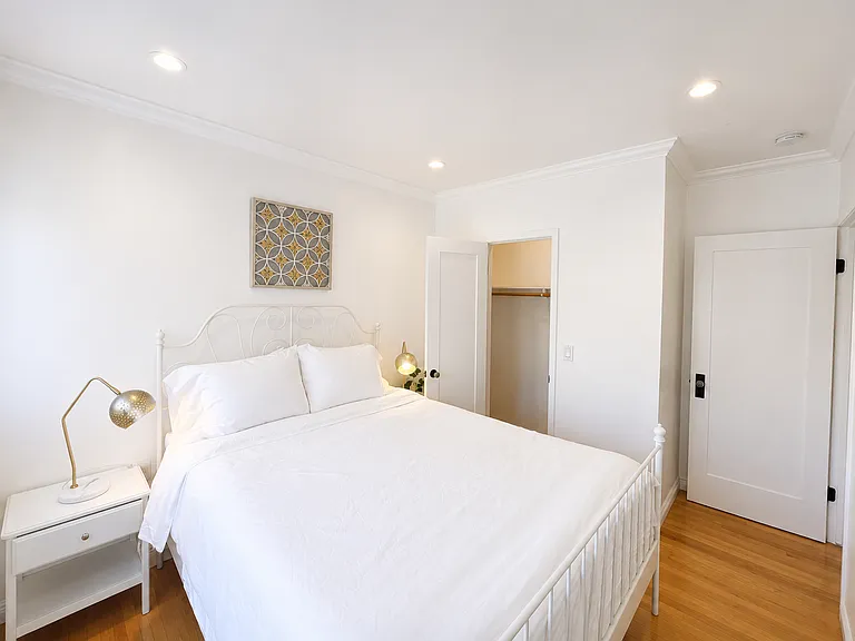 947 5th St #2B — Photo 14