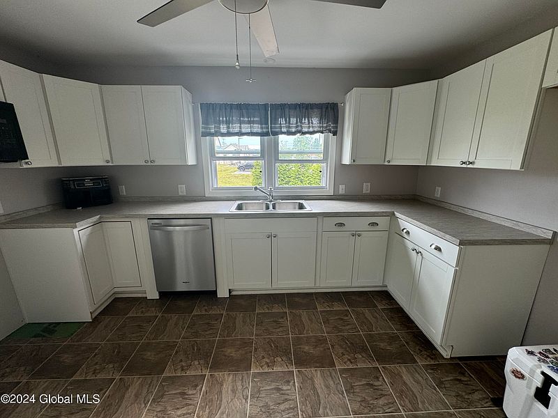 2nd image of 460 Dix Avenue