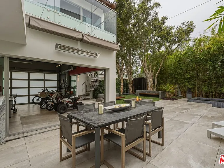 624 23rd St — Photo 26
