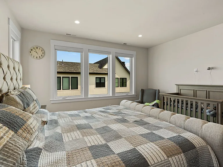 1503 Scotch Pine Ln — Photo 22