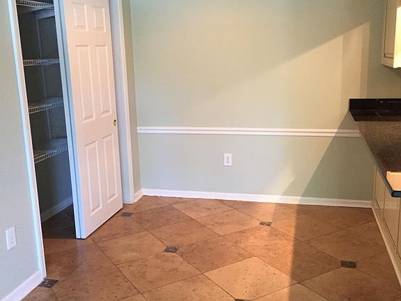 2nd image of 188 Midland Pkwy APT 318