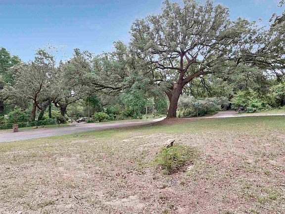 4th image of 4891 Creighton Rd
