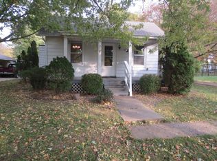 310 S Maple Ave, Minier, IL 61759