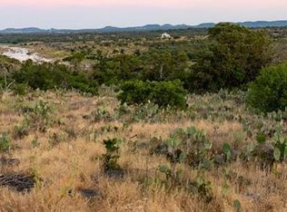 600 Cactus Trl, Johnson City, TX 78636