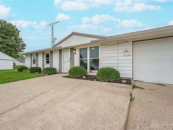 5th image of 2128 Brennan Ln