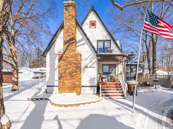 111 Oak St, New Lenox, IL 60451
