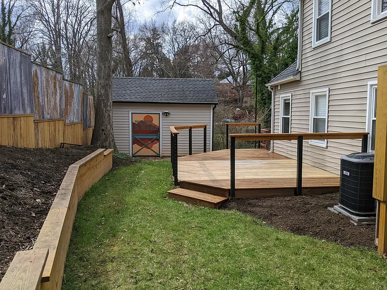 1112 Forest Hills Ave #B — Photo 3