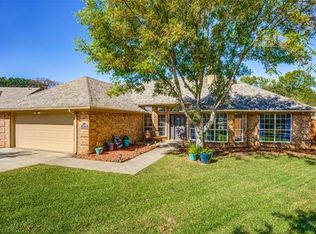 5203 Gaelic Ct, Denton, TX 76208