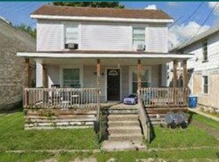 832 1st St, Huntington, IN 46750