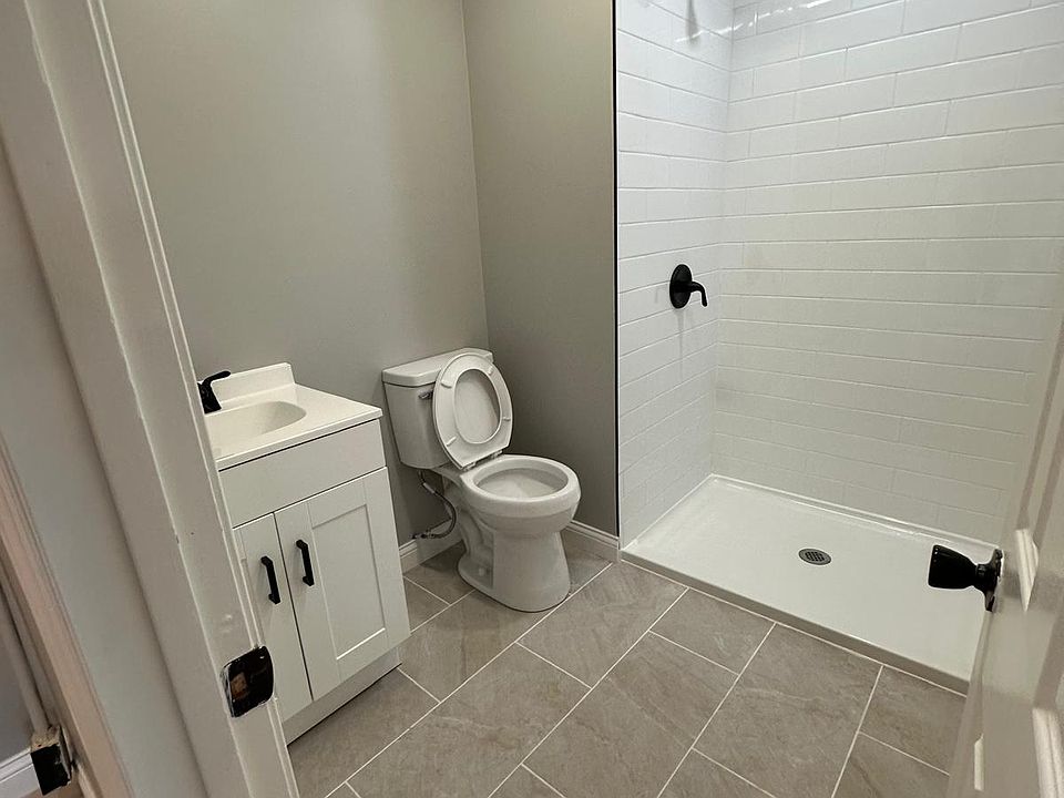 1st image of 219 W 8th St
