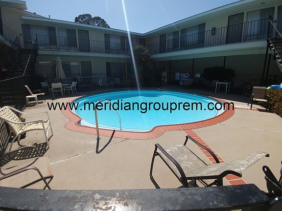 2nd image of 303 Loma Alta Dr APT 2