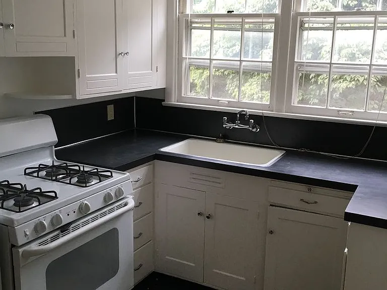 Sandycrest Terrace Apartments — Photo 7