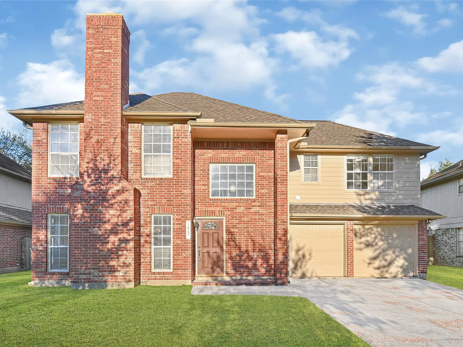 4 bed, 2.5 bath, 2249 sqft, $2,750 — Photo 1