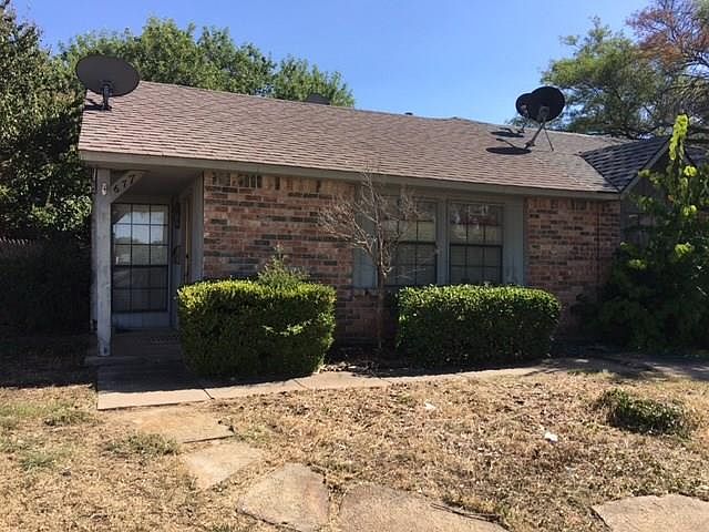 1st image of 677 Stonewall Dr