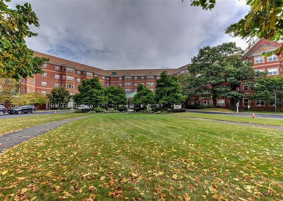 1st image of 355 Blackstone Blvd #224