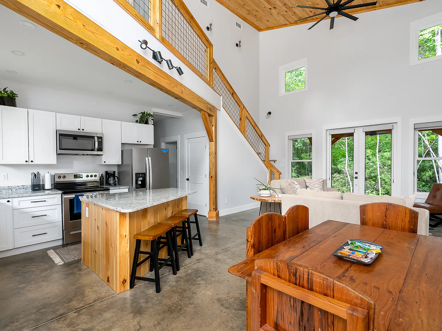 3 bed, 1850 sqft, $2,300 — Photo 4