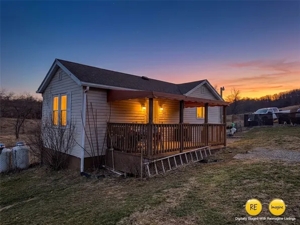 27 Community Ave S, Uniontown, PA 15401