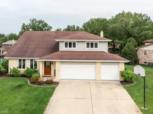 13601 S Shannon Dr, Homer Glen, IL 60491