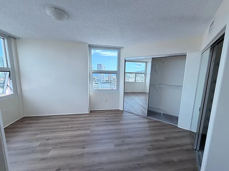 801 S King St #2602 — Photo 5