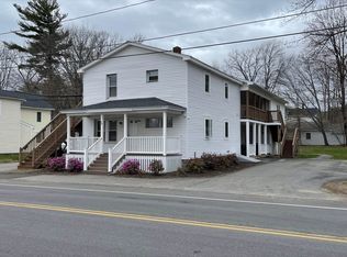 28 Railroad Ave APT C, Springvale, ME 04083