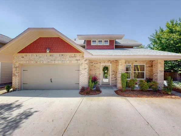 202 Alconese Ave SE, Fort Walton Beach, FL 32548
