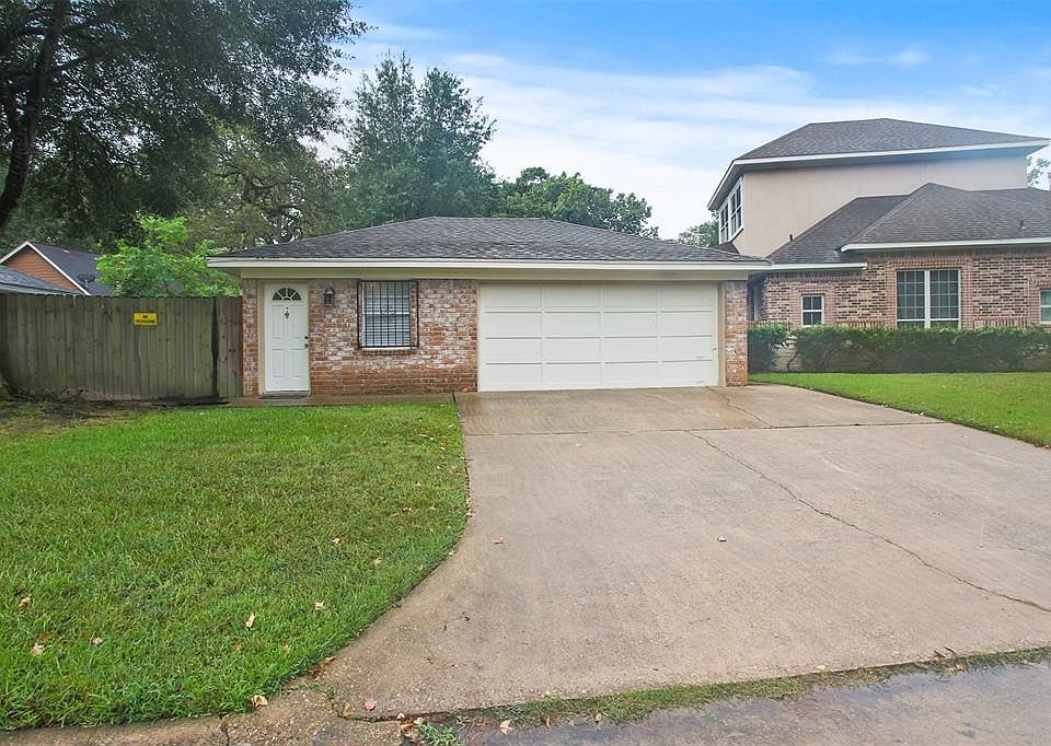 1st image of 5903 Miller Valley Dr
