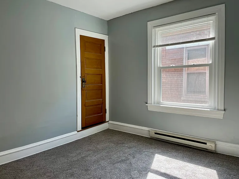 520 Main St #2 — Photo 15