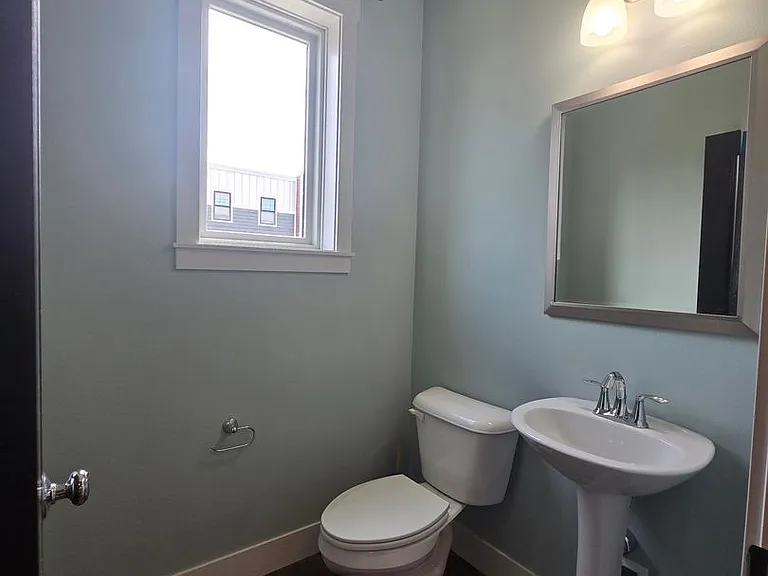 1904 Songbird Dr — Photo 11