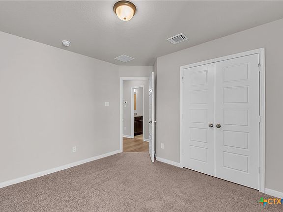 5th image of 5507 Aurelia Dr