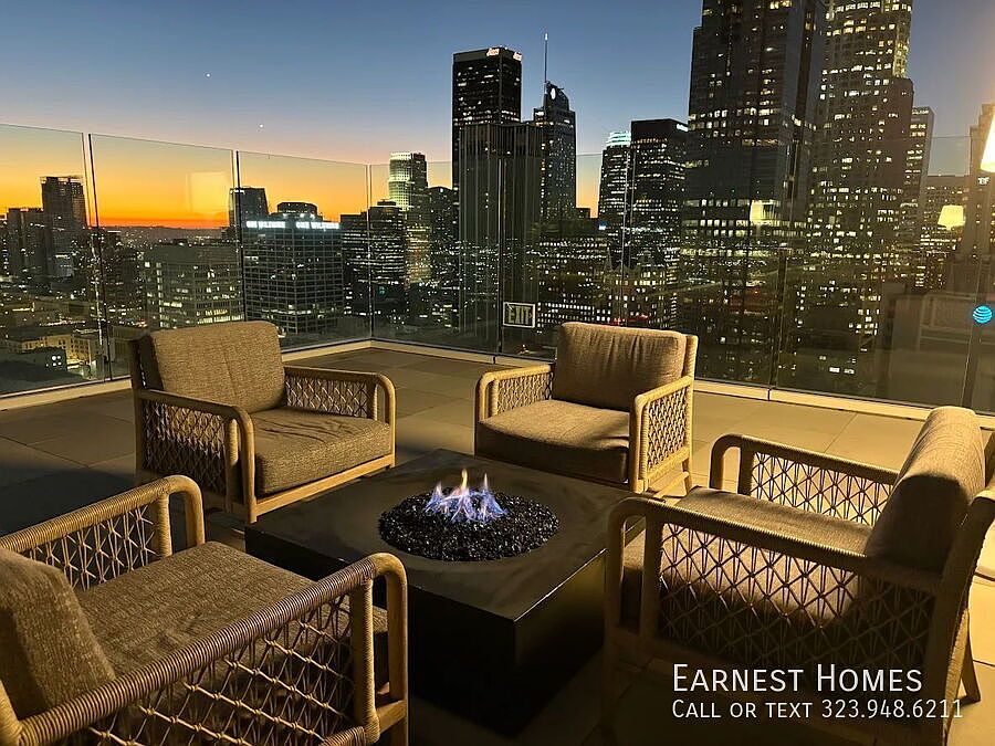 1st image of 400 S Broadway Ave #3109