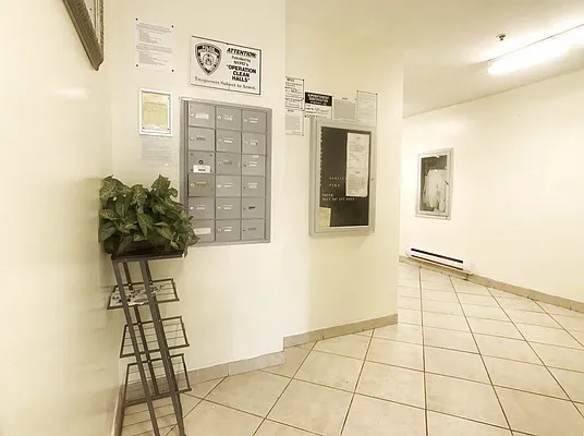 Rented by Bohemia Realty Group | media 7