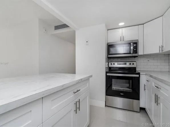 4265 NW South Tamiami Canal Dr #1-315, Miami, FL 33126