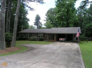 617 Antioch Rd, Powder Springs, GA 30127