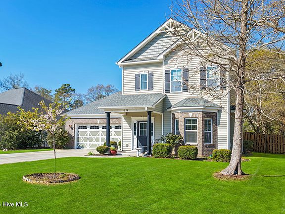 4th image of 250 Marsh Haven Drive