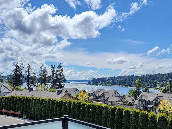 4854 NE Dotson Loop, Bainbridge Island, WA 98110