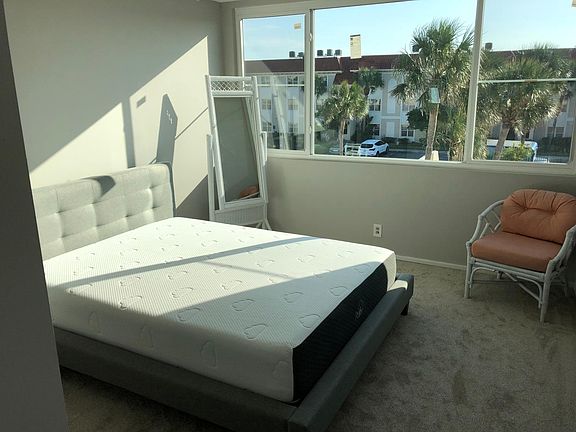 5th image of 901 Ocean Blvd APT 95
