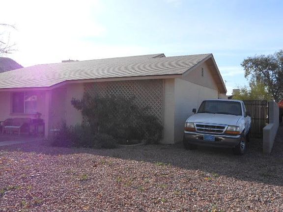 3rd image of 2047 W Aster Dr