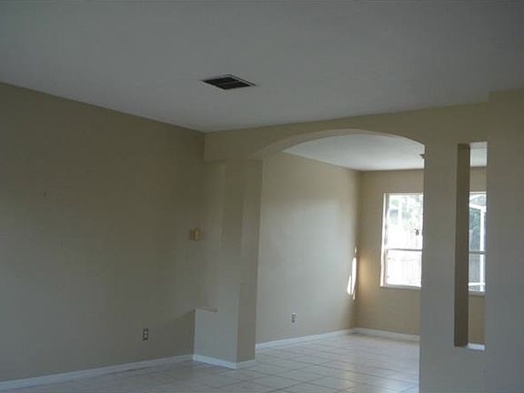 2nd image of 3867 Regents Way