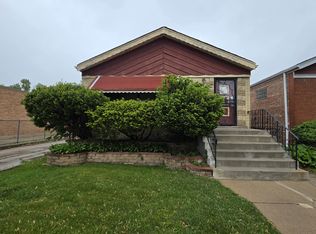 8921 S Crandon Ave, Chicago, IL 60617