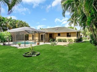 32 NE 20th Ave, Cape Coral, FL 33909