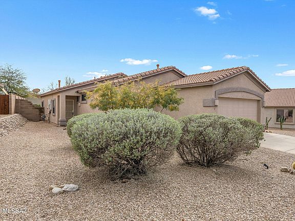 3rd image of 5529 W Crimson Bluff Dr