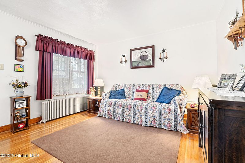 2nd image of 6 Pittsfield Avenue