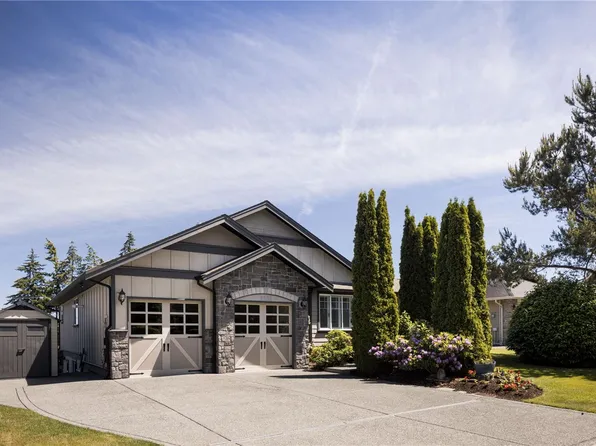2532 Twin View Pl, Central Saanich, BC V8Z 0A8