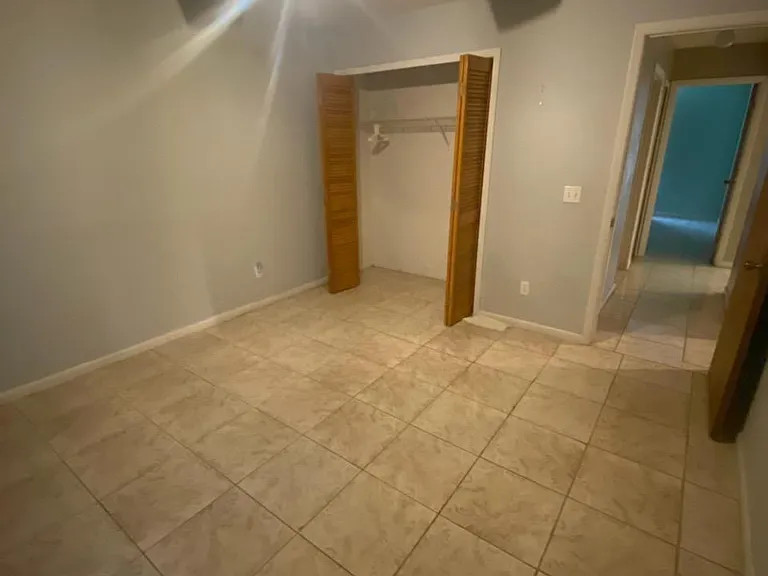 248 Colomba Rd — Photo 11