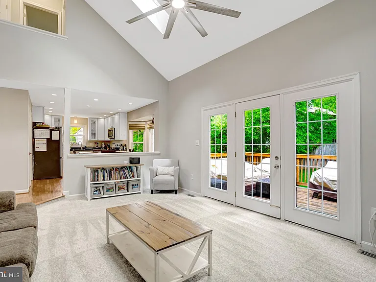 7729 Silver Sage Ct — Photo 34
